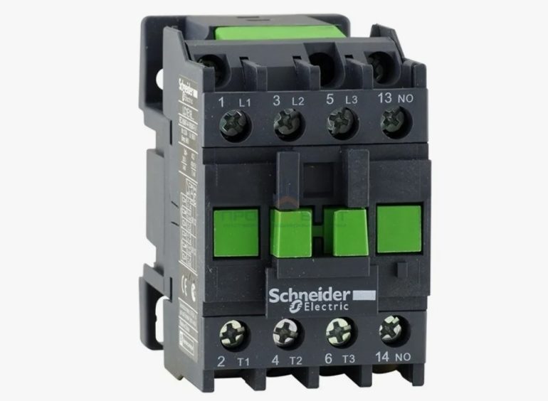 Почему контакторы Шнайдер Электрик выбирают для современных умных домов