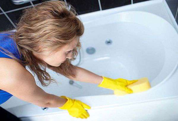 Как удалить известковый налёт в ванной — 9 способов для разных покрытий